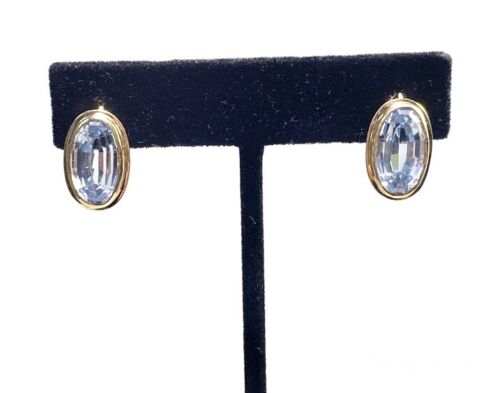 Vintage 18k Yellow Gold Oval Shape Blue Spinel Euro Style Bezel Set Earrings