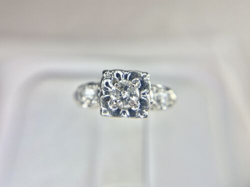 Vintage Estate 14k White Gold Round Natural Diamond Flower Set Engagement Ring