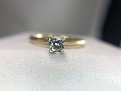 Estate 14k Yellow Gold Round Brilliant Diamond Solitaire Ring 1/4 ct