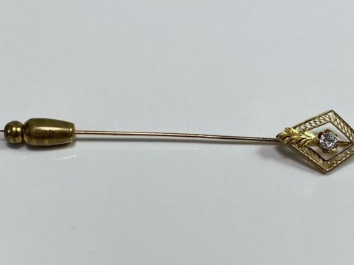 Art Deco 14k Yellow Gold Natural Old European Diamond Filigree Leaf Stick Pin