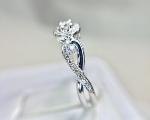 10k White Gold Designer Natural Round Brilliant Diamond Halo Engagement Ring