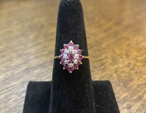 Vintage 10k Yellow Gold Natural Marquise Red Ruby Round Diamond Cocktail Ring