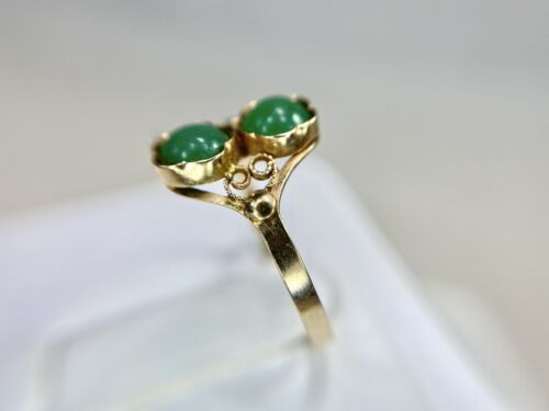 Vintage 14k Rose Gold Round Green Chalcedony Small Bezel Filigree Cocktail Ring