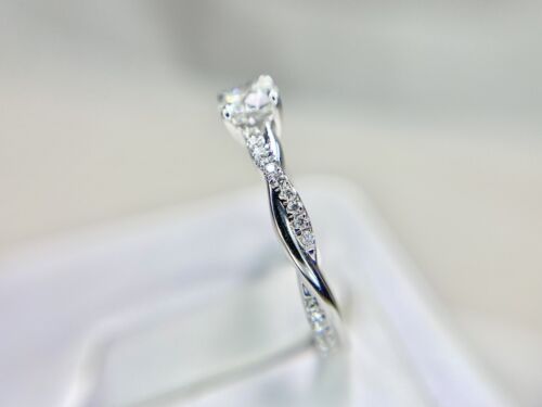 18k White Gold Round Brilliant Lab Created Diamond IGI Certified Engagement Ring