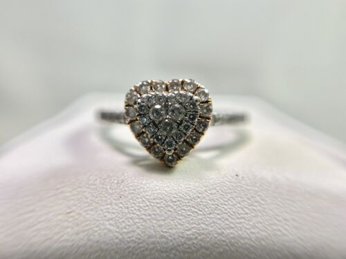 10k White Gold Designer Natural Round Brilliant Diamond Heart Shape Cluster Ring