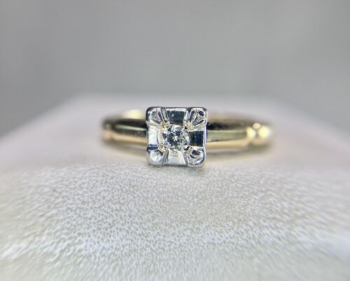 Vintage 14k Yellow Gold Natural Small Round Diamond Solitaire Engagement Ring