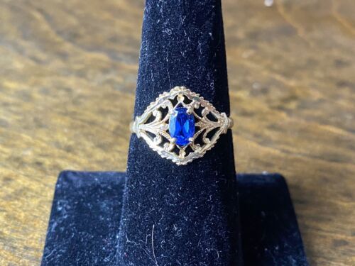 Vintage 14k Yellow Gold Oval Lab Created Blue Sapphire Filigree Cocktail Ring