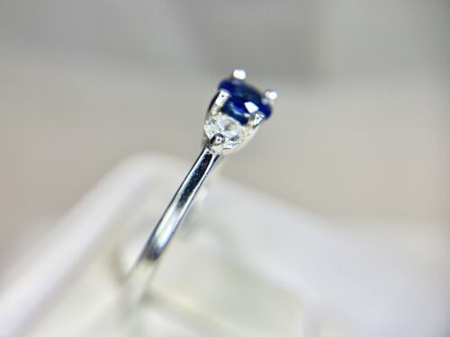 Vintage 14k White Gold Natural Round Blue Sapphire Diamond Three Stone Ring