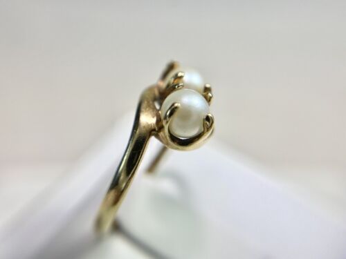 Vintage Signed Designer 10k Yellow Gold Round White Cultured Double Pearl Ring