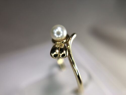 Vintage 10k Yellow Gold Round Cultured White Pearl Small By-Pass Ring