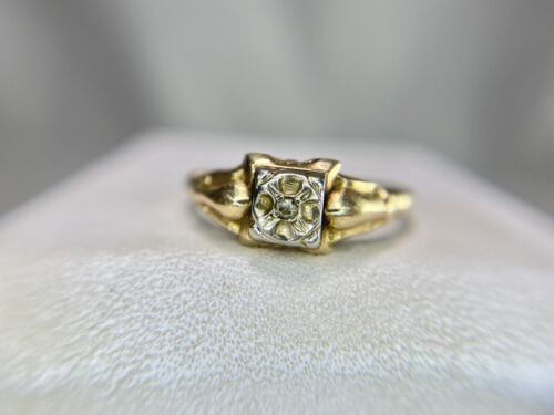 Vintage 14k Yellow Gold Natural Round Diamond Small Engagement Ring