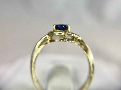 Vintage 14k Yellow Gold Natural Oval Blue Sapphire Solitaire Abstract Style Ring