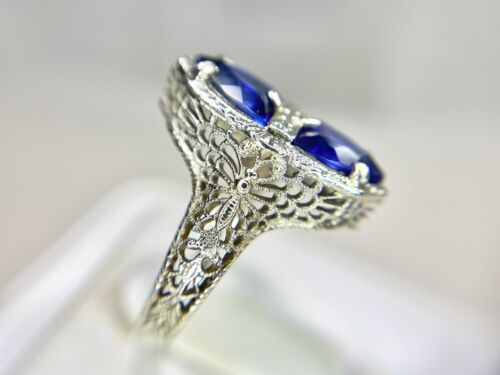 Vintage Art Deco 14k White Gold Shield Cut Blue Sapphire Filigree Cocktail Ring