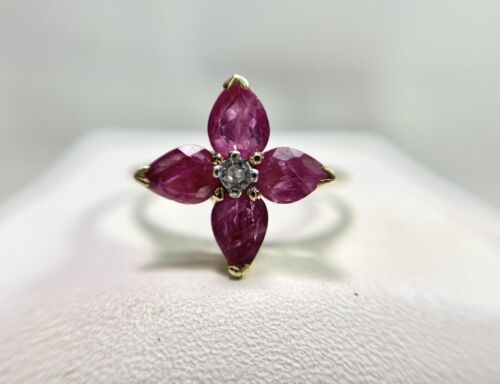 Vintage 14k Yellow Gold Pear Shape Red Ruby Round Diamond Flower Ring