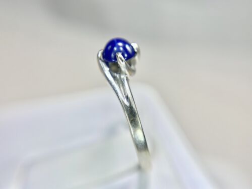 Vintage 10k White Gold Round Blue Star Sapphire Small Bypass Solitaire Ring