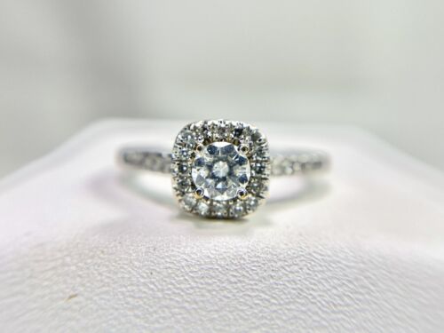 10k White Gold Designer Natural Round Brilliant Diamond Halo Engagement Ring