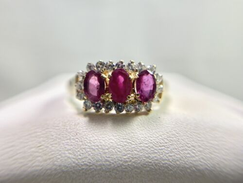 Vintage 14k Yellow Gold Natural Oval Shape Red Ruby Round Diamond Cocktail Ring