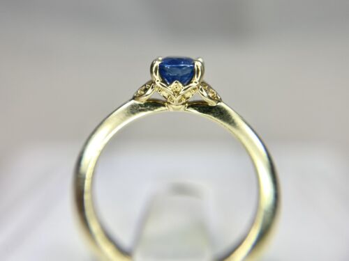 Vintage 14k Yellow Gold Natural Oval Blue Sapphire Solitaire Ring