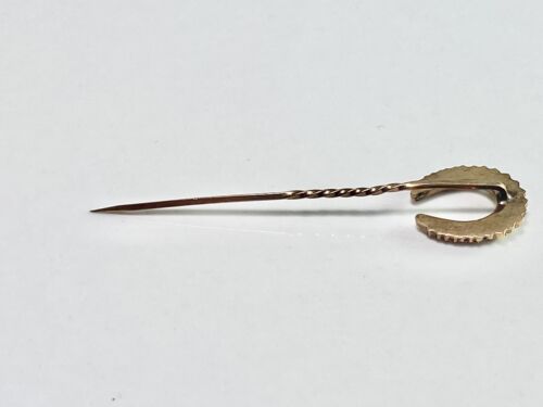 Victorian 10k Yellow Gold White Round Cultured Seed Pearl Horse Shoe Stick Pin