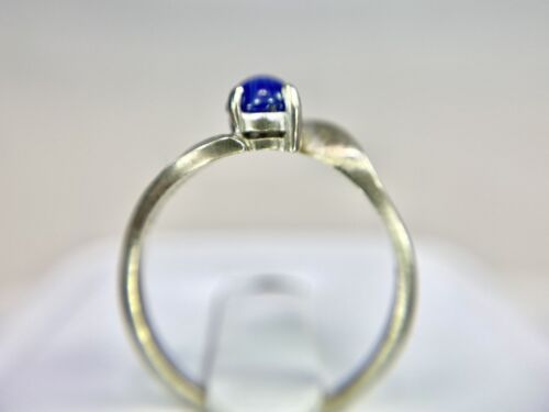 Vintage 10k White Gold Round Blue Star Sapphire Small Bypass Solitaire Ring