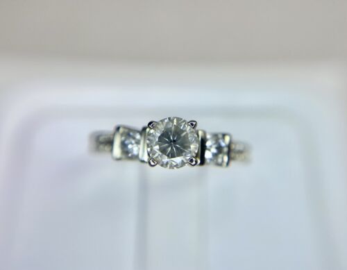 Vintage 14k White Gold Natural Round Brilliant Diamond Engraved Engagement Ring