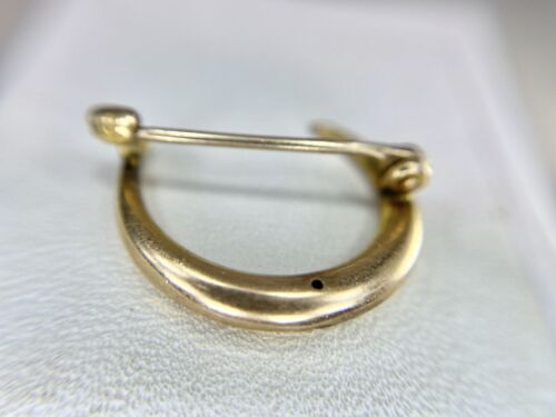 Art Nouveau Vintage 10k Yellow Gold Engraved Half Moon Pin Brooch