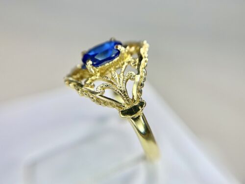 Vintage 14k Yellow Gold Oval Lab Created Blue Sapphire Filigree Cocktail Ring