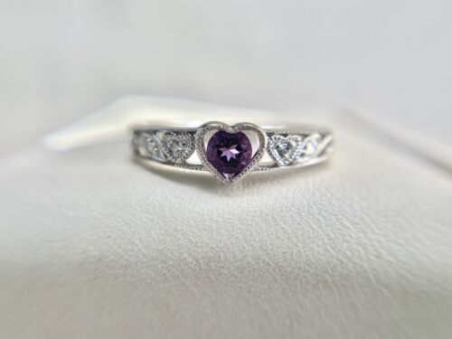 Vintage 10k White Gold Round Purple Amethyst Diamond Heart Shape Filigree Ring