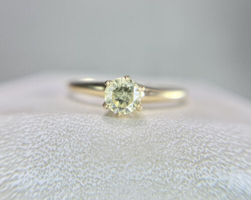 Vintage 14k Yellow Gold Round Natural Diamond Small Solitaire Engagement Ring