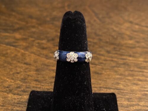 18k White Gold Natural Round Brilliant Diamond Bezel Set Blue Enamel Flower Ring