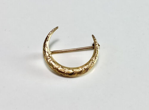 Art Nouveau Vintage 10k Yellow Gold Engraved Half Moon Pin Brooch