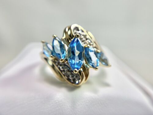 Vintage 10k Yellow Gold Marquise Cut Blue Topaz Round Diamond Cocktail Ring