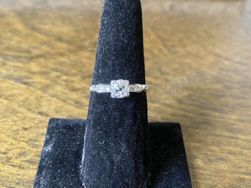 Vintage Art Deco Platinum Natural Round Old Mine Diamond Engagement Ring