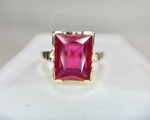 Vintage 10k Yellow Gold Rectangle Radiant Cut Pink Gemstone Solitaire Ring