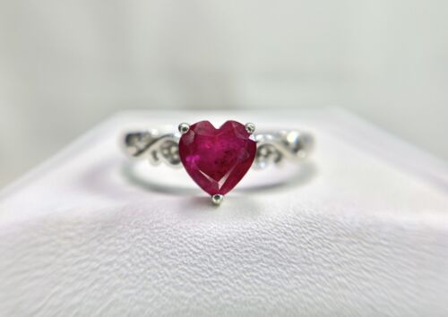 Vintage 10k White Gold Designer Heart Shape Pink Ruby Round Diamond Ring