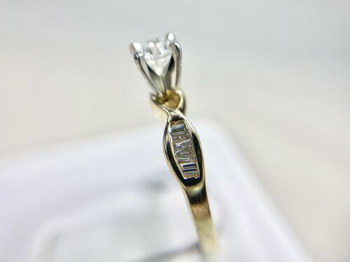 Vintage 14k Yellow Gold Natural Round Baguette Cut Diamond Engagement Ring