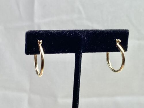 14k Yellow Gold Italy Designer Lightweight Hoop Earrings