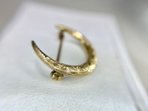 Art Nouveau Vintage 10k Yellow Gold Engraved Half Moon Pin Brooch