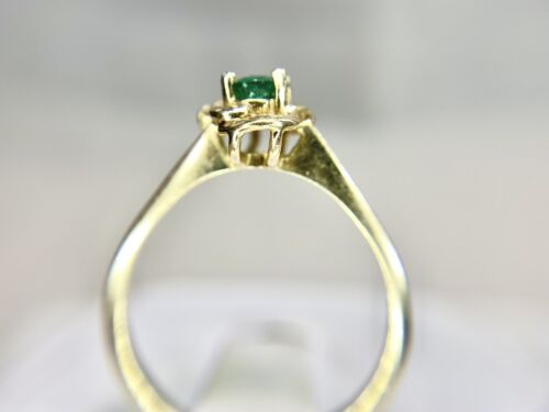 Vintage 10k Yellow Gold Natural Oval Shape Green Emerald Round Diamond Ring