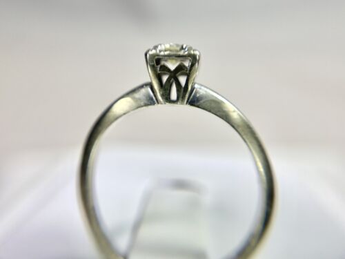 Vintage 14k White Gold Natural Round Brilliant Diamond Small Engagement Ring