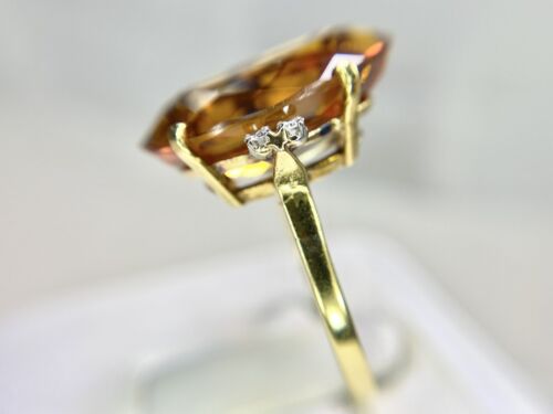 Vintage 18k Yellow Gold Oval Orange Citrine Round Diamond Big Cocktail Ring