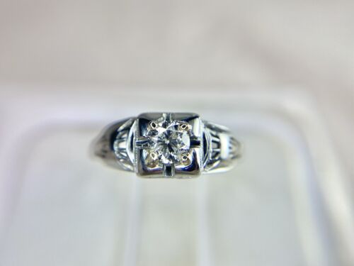 Vintage Art Deco 18k White Gold Natural Round Diamond Filigree Engagement Ring