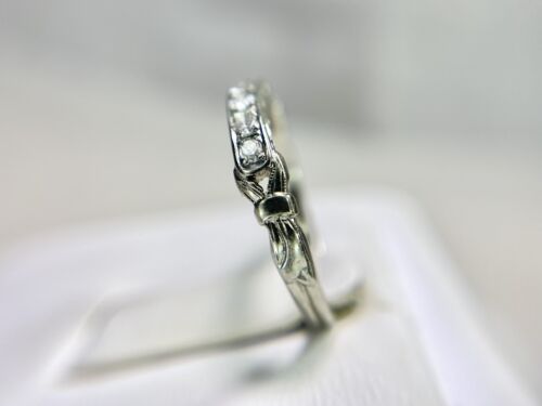 Art Deco 18k White Gold Natural Round Single Cut Diamond Wedding Band Ring