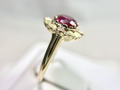 Vintage 10k Yellow Gold Round Red Ruby Flower Designer Solitaire Ring