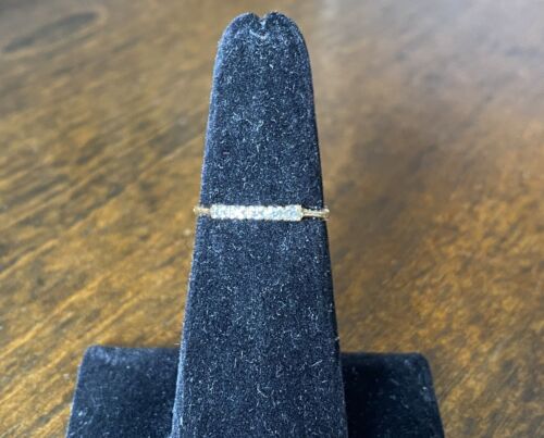 Vintage 14k Yellow Gold Round Single Cut Diamond Small Wedding Band Ring