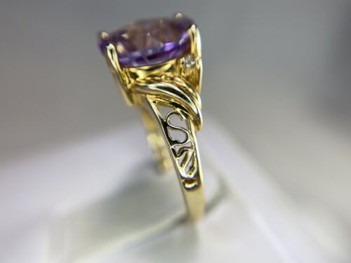 14k Yellow Gold Oval Custom Cut Big Purple Amethyst Round Diamond Ring