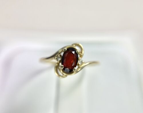 Vintage 14k Yellow Gold Natural Oval Rhodolite Garnet Round Diamond Bypass Ring