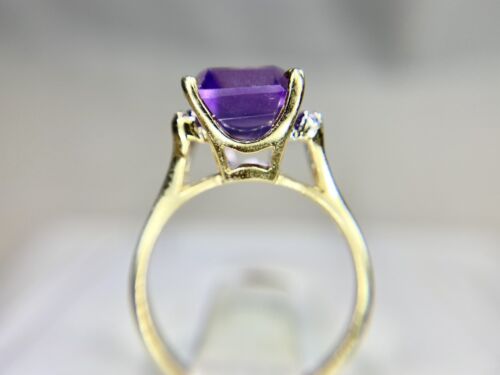 Vintage 14k Yellow Gold Emerald Cut Purple Amethyst Round Diamond Ring