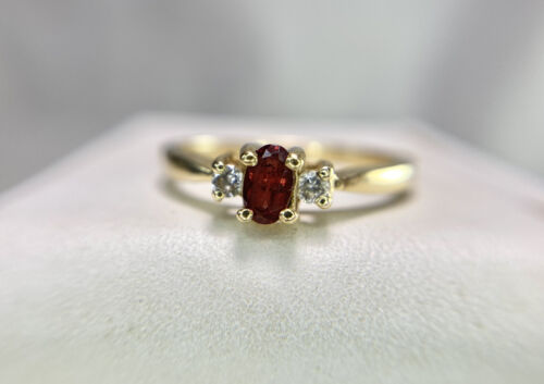 Vintage 14k Yellow Gold Natural Oval Red Rhodolite Garnet Round Diamond Ring