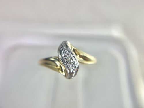 Estate 10k Yellow Gold Signed Natural Round Single Cut Diamond Small Ring